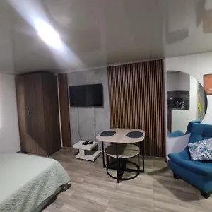 Aparta Estudio Valle Del Lili- Canto Pensión